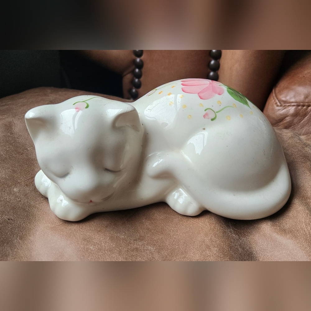 Handpainted ceramic cat figurine